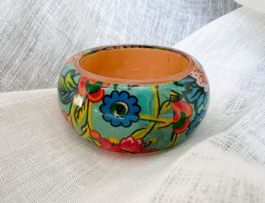 Vintage 70s Clear Lucite Asian Fabric Wide Bangle Bracelet